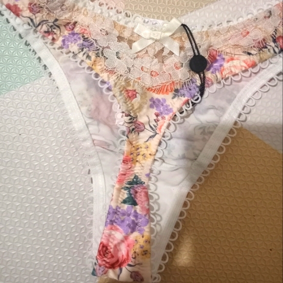 FOR LOVE AND LEMON 2020 Collection THONG SIZE XS - Picture 10 of 12
